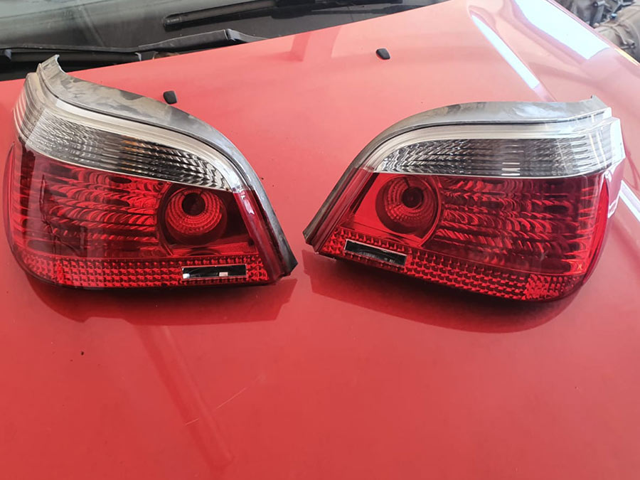 WENDERPARTS BA0601301-STOP LAMBASI SAG-SOL SET BEYAZ SİNYAL MODİFİYE STOP TAKIMI BMW E60_/3562